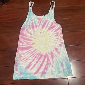LF tie-dye tank